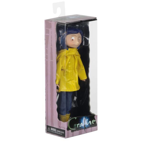 *SEPTIEMBRE 2025* Figura Neca CORALINE RAIN COAT version 18cm BENDY FASHION DOLL RE-RUN - Imagen 2