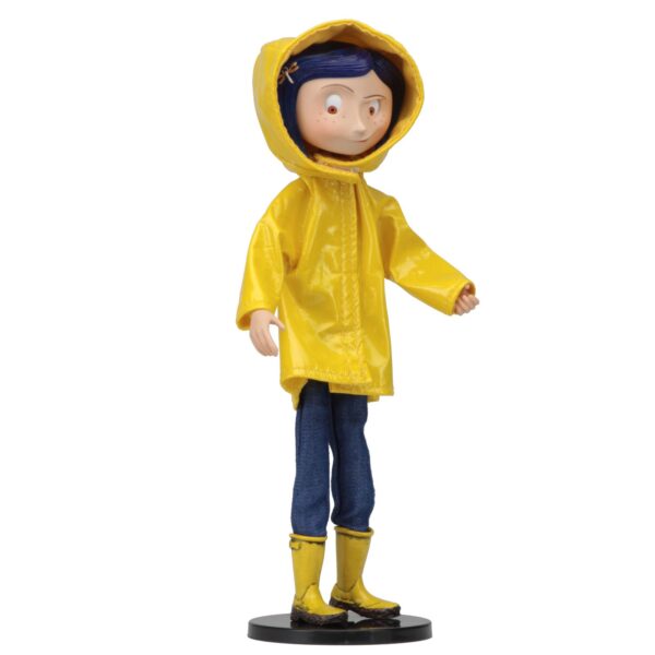 *SEPTIEMBRE 2025* Figura Neca CORALINE RAIN COAT version 18cm BENDY FASHION DOLL RE-RUN - Imagen 4