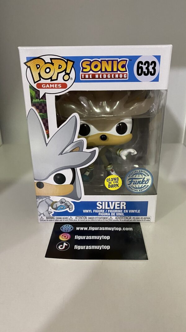 Funko POP! Exclusivo Silver 633 Sonic Glows in the dark