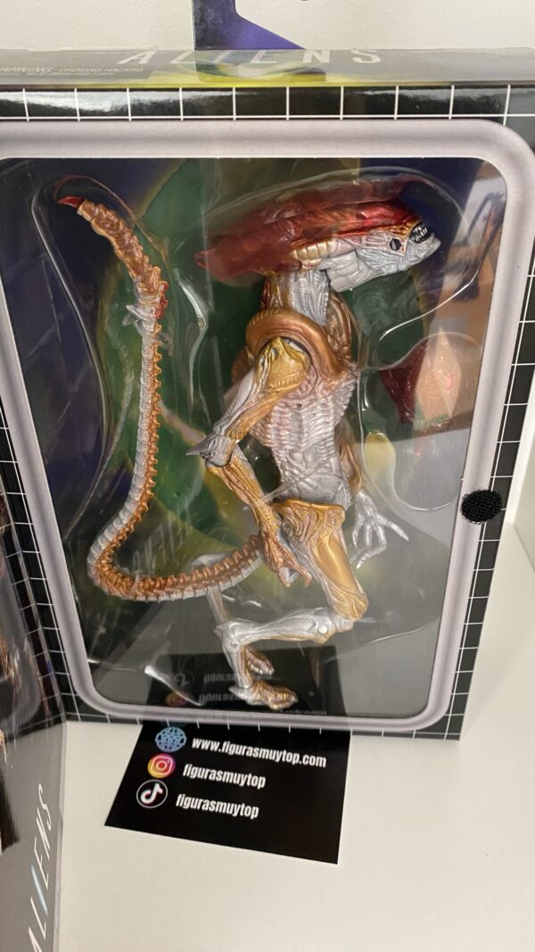 Neca ultimate Aliens 20cm Panther Alien - Imagen 4